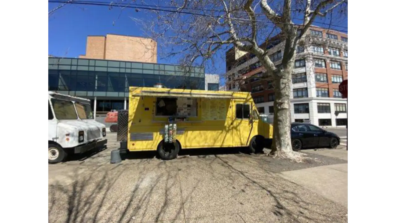 Happy Sunshine food truck.